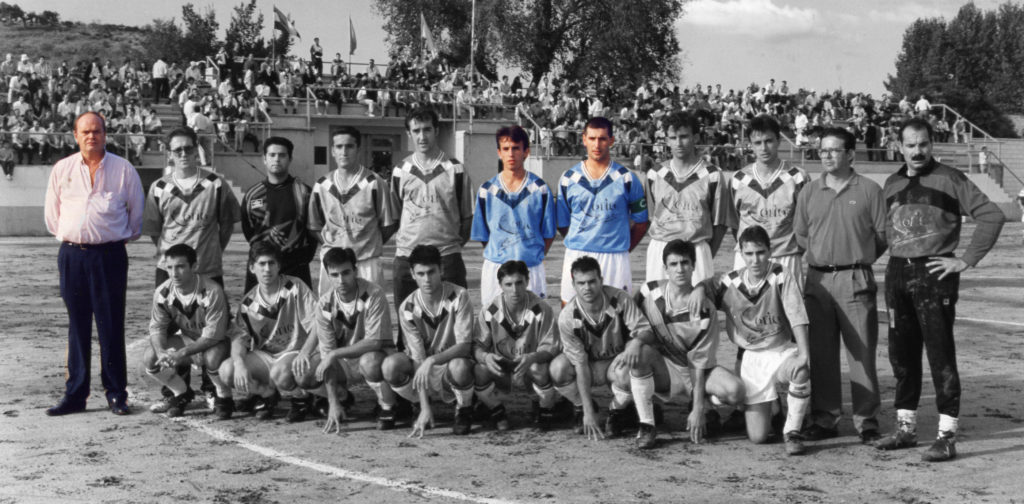 Temporada 1994/1995, Alberto Urquía y Ulyses Pascual como jugadores y Lorenzo Borreguero como presidente.