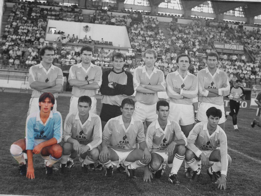 Temporada 1988/1989, estadio "Principe Felipe" CP Cacereño 3-0 CD Coria